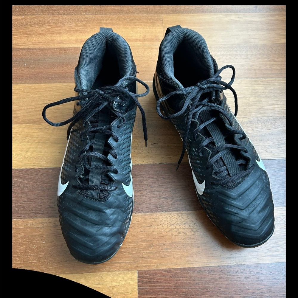 Nike Alpha LaCrosse cleats